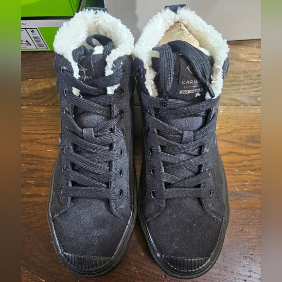 Cariuma OCA High Therma All Black Suede Boots Size 5M/6.5W NIB - Picture 1 of 9